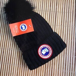 Canada Goose Beanie for Women